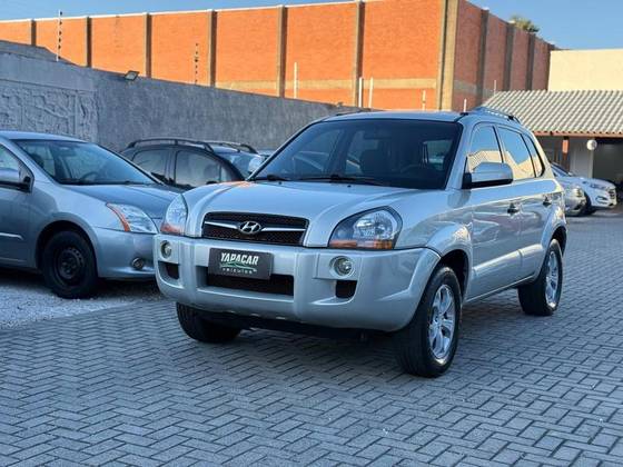 HYUNDAI TUCSON 2.0 GL 2WD 16V GASOLINA 4P MANUAL